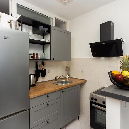 Znjan Apartment *